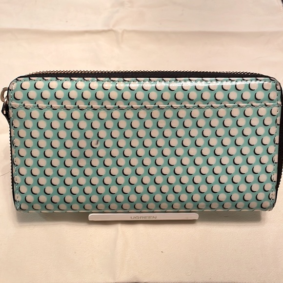 Kate Spade polka dot wallet - Picture 2 of 3